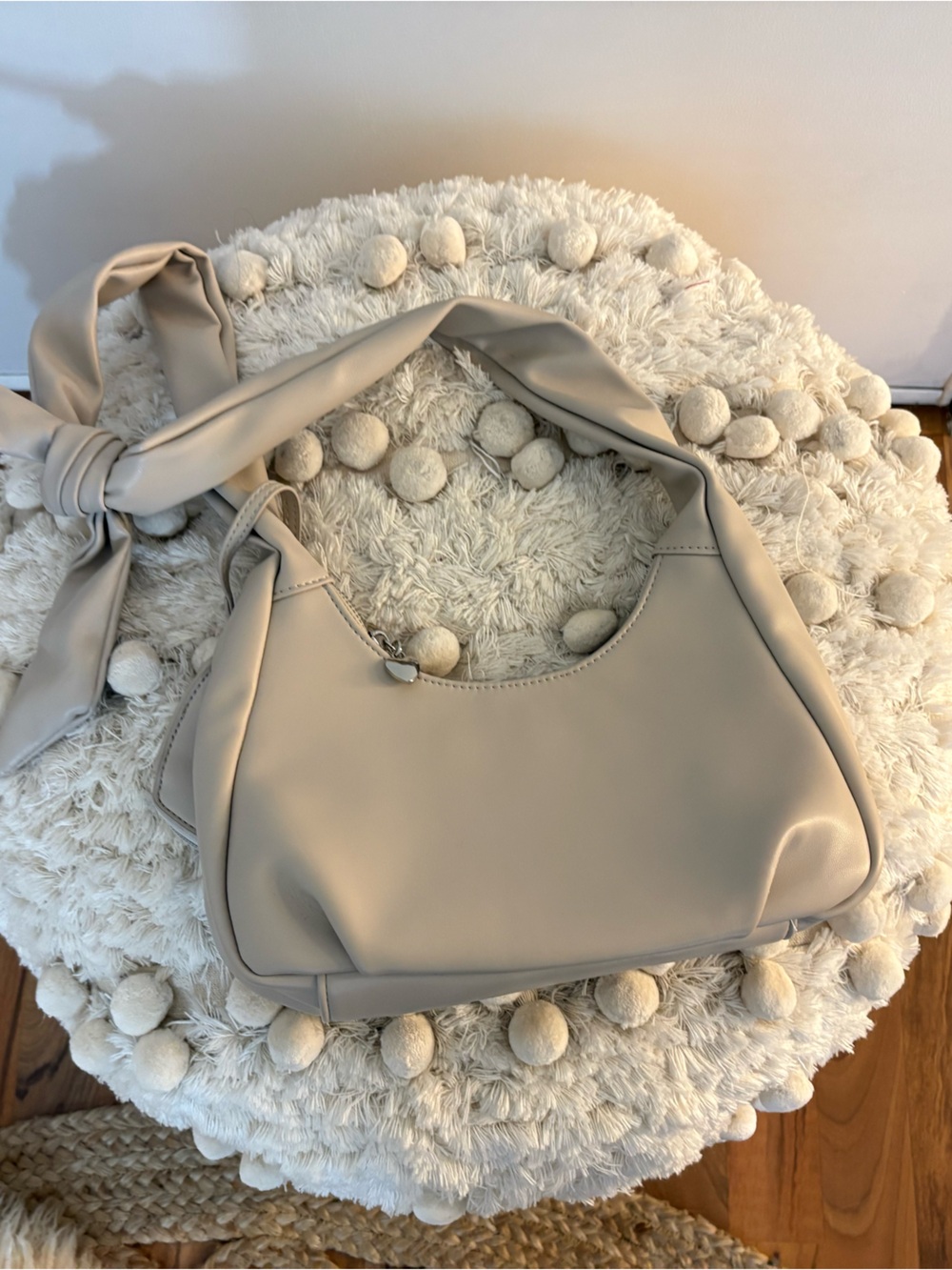 Melie Bianco | Shoulder Bag with Heart Bag Charm (Coin Purse) - Picture 5 of 6